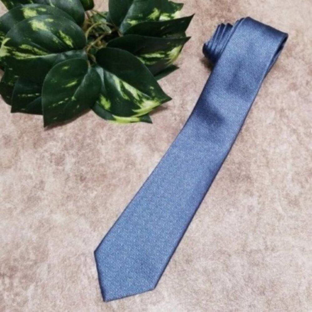 Sonja Kampy Metallic Blue Silk Pebble Textured Necktie